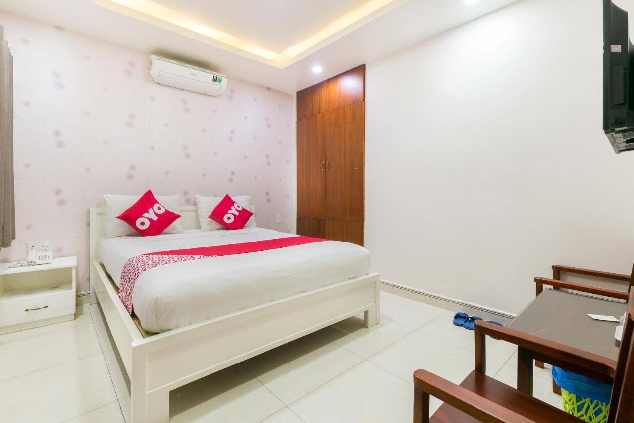 Oyo 652 Monaco Hotel Ho Chi Minh City Exterior photo